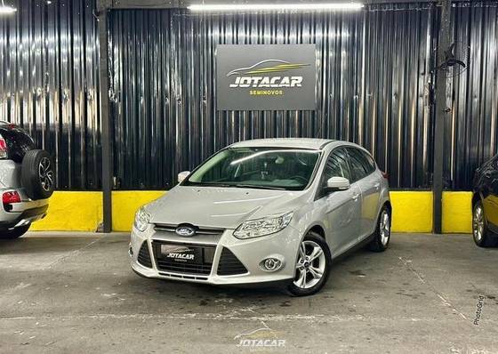 FORD FOCUS 1.6 S 16V FLEX 4P POWERSHIFT